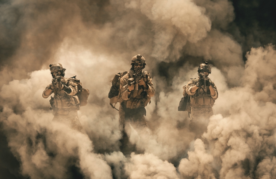 Фотообои Солдаты в дыму